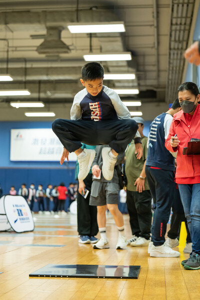 The HKSI Open Day 2024 featured a number of interactive activities for public, including sports tryouts, fitness challenges and elite athlete sports demonstrations and sharing sessions, increasing community understanding of elite sports development.