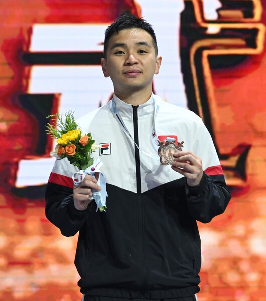 Yeung Chi-ka&nbsp;(photo: International Fencing Federation)