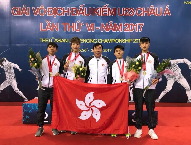 Men&#39;s foil team