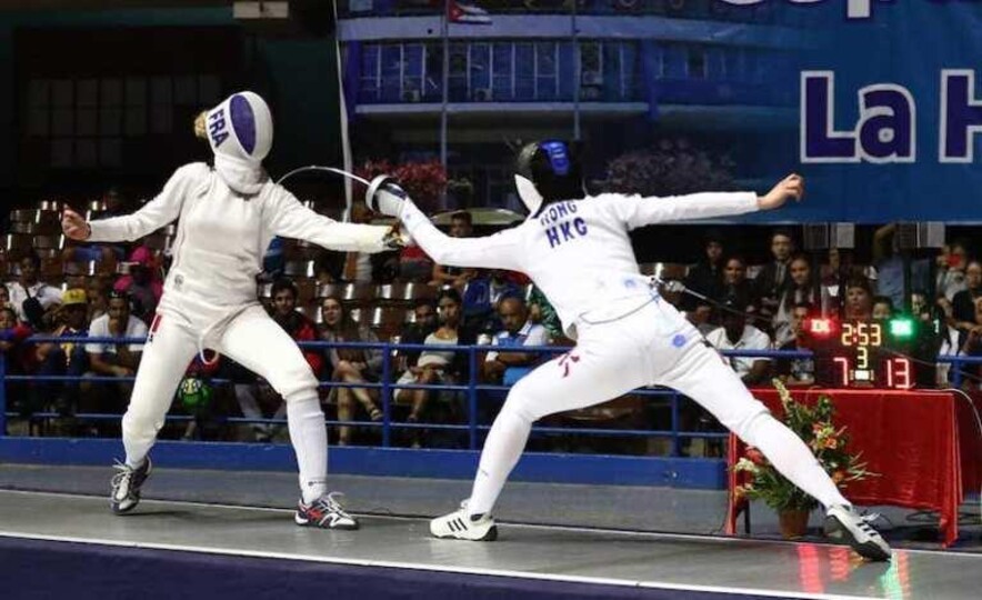 右：江旻憓（相片来源：International Fencing Federation）